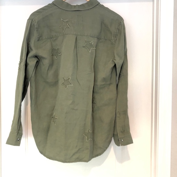 Rails Marcel Star Embroidered snap front shirt. - Picture 6 of 7